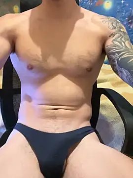 Snapshot of fronkie9384 chatting on 19, 10, 2025 fronkie9384 online show from 19, 10, 2025