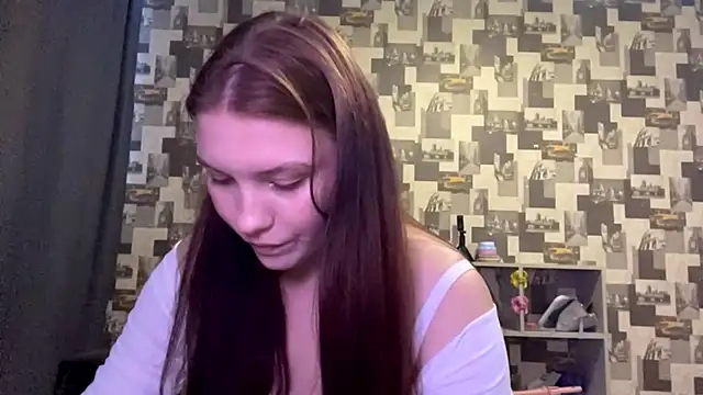 Snapshot of SwiiSweet chatting on 13, 9, 2025 SwiiSweet online show from 13, 9, 2025