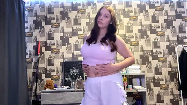 Snapshot of SwiiSweet chatting on 27, 9, 2025 SwiiSweet online show from 27, 9, 2025