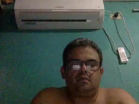 Snapshot of Katracho6969 chatting on 25, 9, 2025 Katracho6969 online show from 25, 9, 2025