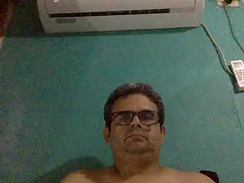 Snapshot of Katracho6969 chatting on 20, 10, 2025 Katracho6969 online show from 20, 10, 2025