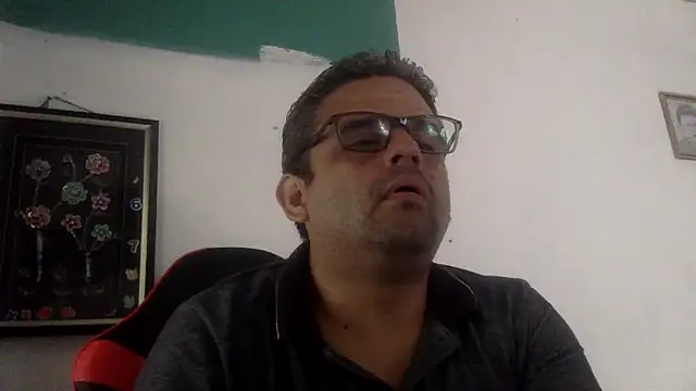 Snapshot of Katracho6969 chatting on 23, 4, 2026 Katracho6969 online show from 23, 4, 2026