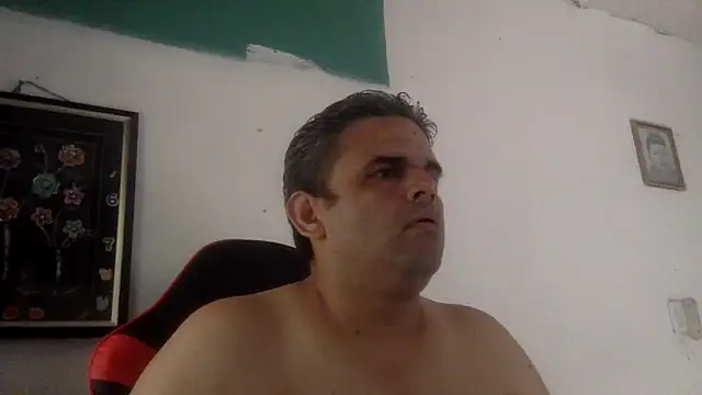 Snapshot of Katracho6969 chatting on 24, 4, 2026 Katracho6969 online show from 24, 4, 2026