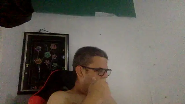 Snapshot of Katracho6969 chatting on 1, 6, 2026 Katracho6969 online show from 1, 6, 2026