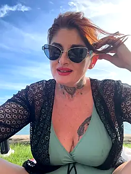 Snapshot of IrishmilfAnna chatting on 24, 9, 2025 IrishmilfAnna online show from 24, 9, 2025