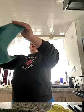 Snapshot of PortuPAWG chatting on 18, 11, 2025 PortuPAWG online show from 18, 11, 2025