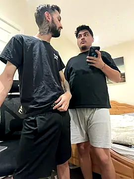 Snapshot of mixedcouplee69 chatting on 19, 12, 2025 mixedcouplee69 online show from 19, 12, 2025