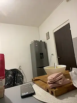 Snapshot of mixedcouplee69 chatting on 1, 4, 2026 mixedcouplee69 online show from 1, 4, 2026