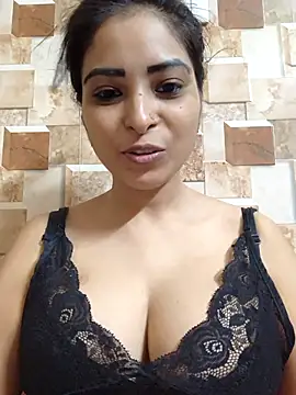 QUEEN-ADITI online show from 24, 9, 2025