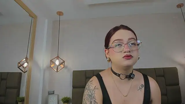 Snapshot of Julieth_Rojas chatting on 13, 3, 2026 Julieth Rojas online show from 13, 3, 2026