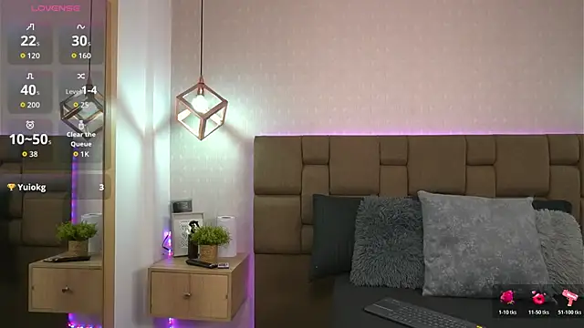 Snapshot of Julieth_Rojas chatting on 4, 4, 2026 Julieth Rojas online show from 4, 4, 2026