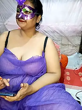 Tanisha-Chy online show from 11, 10, 2025