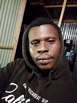 Snapshot of FANTASYROOM23 chatting on 10, 4, 2026 FANTASYROOM23 online show from 10, 4, 2026