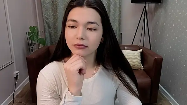 Snapshot of Albi_Glow chatting on 16, 11, 2025 Albi Glow online show from 16, 11, 2025