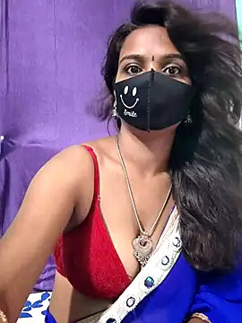 Snapshot of cutie_pei002 chatting on 19, 10, 2025 cutie pei002 online show from 19, 10, 2025