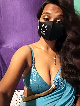 Snapshot of cutie_pei002 chatting on 24, 10, 2025 cutie pei002 online show from 24, 10, 2025