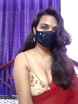 Snapshot of cutie_pei002 chatting on 28, 11, 2025 cutie pei002 online show from 28, 11, 2025