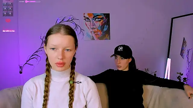 Snapshot of khloebeauty chatting on 19, 10, 2025 khloebeauty online show from 19, 10, 2025