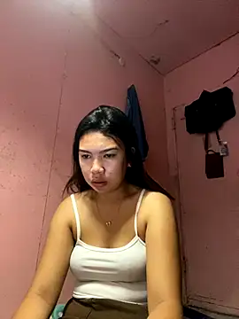 Snapshot of aniya_04 chatting on 29, 10, 2025 aniya 04 online show from 29, 10, 2025