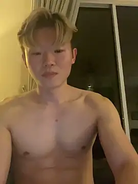 Snapshot of zachlee_69 chatting on 23, 11, 2025 zachlee 69 online show from 23, 11, 2025