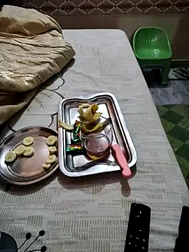 meenu bhabhi547 online show from 1, 11, 2025