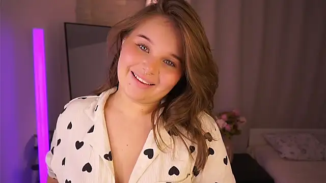 Anna Nicol online show from 12, 11, 2025