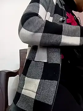 Rekha 89 online show from 4, 12, 2025