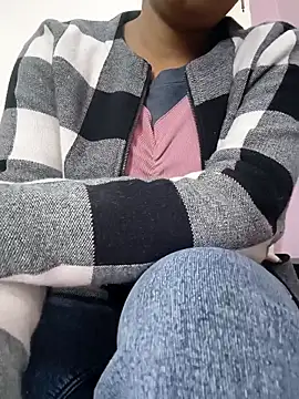 Snapshot of Rekha_89 chatting on 15, 1, 2026 Rekha 89 online show from 15, 1, 2026