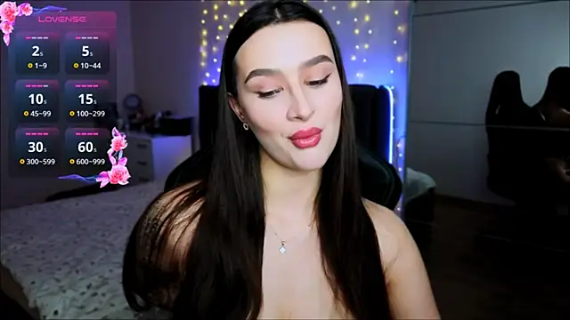 Snapshot of Veronica_Larsson chatting on 7, 7, 2026 Veronica Larsson online show from 7, 7, 2026