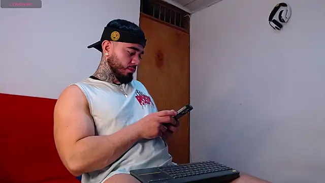 tommyblessd1 online show from 4, 12, 2025