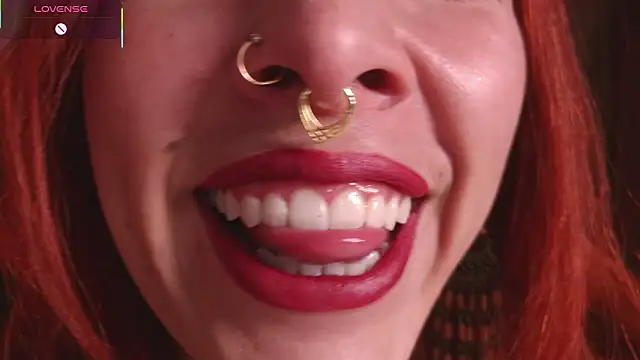 Snapshot of bri_von_dhara__ chatting on 5, 3, 2026 bri von dhara online show from 5, 3, 2026