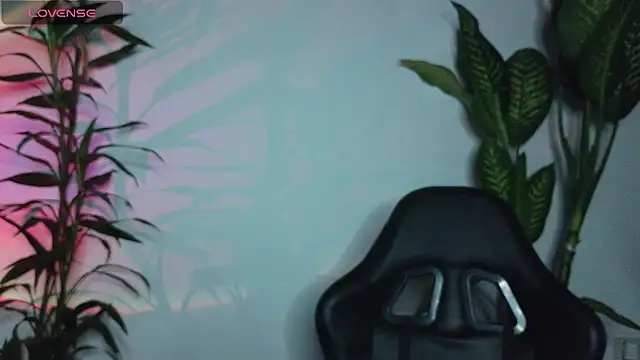 Snapshot of bri_von_dhara__ chatting on 26, 3, 2026 bri von dhara online show from 26, 3, 2026