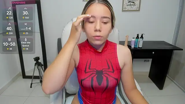 Aiilyn Ds online show from 24, 9, 2025