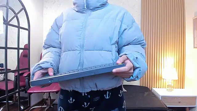 aliceandsia online show from 19, 4, 2026