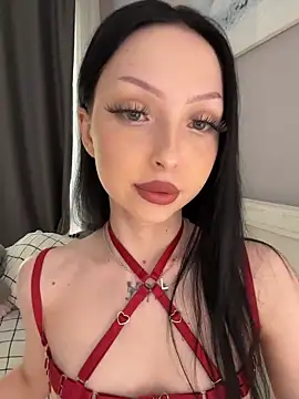 Lina Thornton  online show from 14, 5, 2026