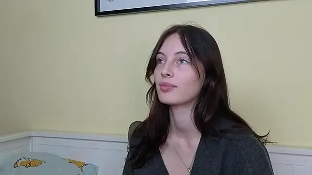 Snapshot of VernaWylie chatting on 2, 10, 2025 VernaWylie online show from 2, 10, 2025
