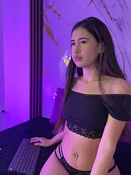 Snapshot of nina_vixen chatting on 20, 5, 2026 nina vixen online show from 20, 5, 2026