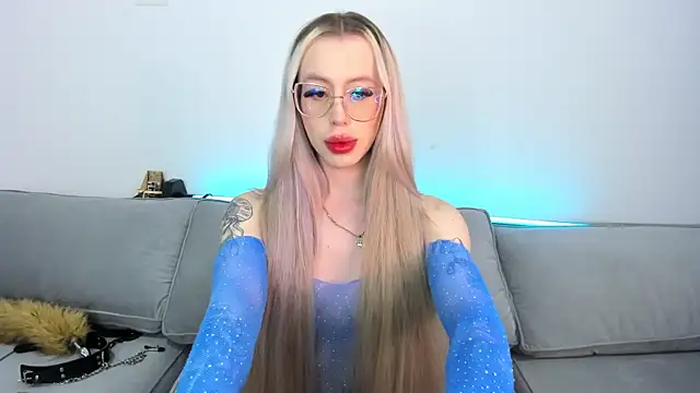 Sweet Soffi online show from 5, 10, 2025