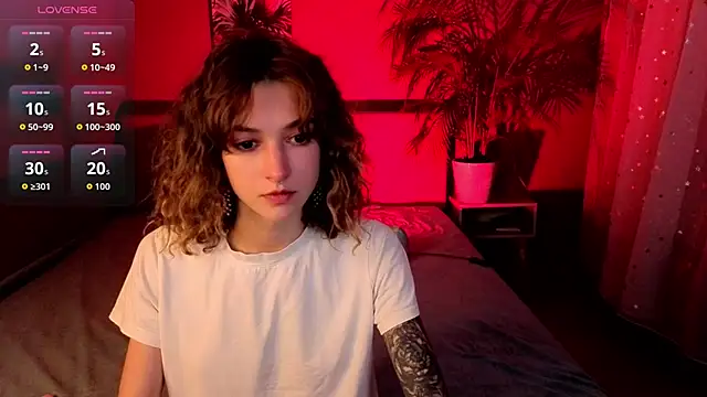 Snapshot of __grace__ chatting on 3, 10, 2025 grace online show from 3, 10, 2025