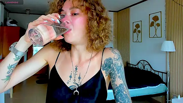 Snapshot of __grace__ chatting on 19, 11, 2025 grace online show from 19, 11, 2025