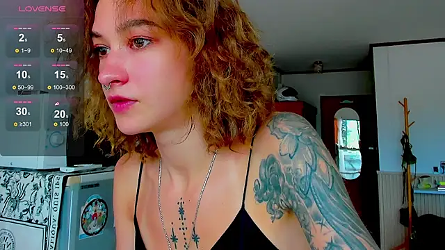 Snapshot of __grace__ chatting on 1, 12, 2025 grace online show from 1, 12, 2025