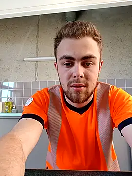 Snapshot of Aymeric35000 chatting on 7, 4, 2026 Aymeric35000 online show from 7, 4, 2026