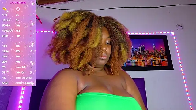 ebony NeighborMoans online show from 19, 3, 2026