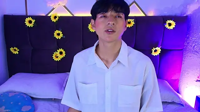 AleAurarashi online show from 17, 4, 2026