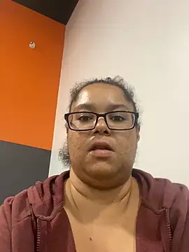 Snapshot of wishuhope4 chatting on 10, 10, 2025 wishuhope4 online show from 10, 10, 2025