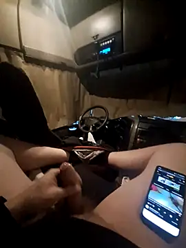 Snapshot of maciasgda chatting on 13, 1, 2026 maciasgda online show from 13, 1, 2026