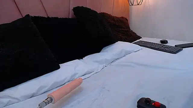 miss m1a online show from 17, 11, 2025