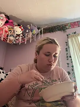 imawhorenslut19 online show from 28, 4, 2026