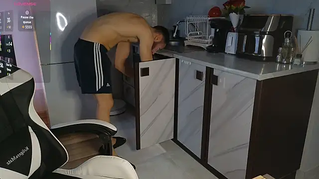 RyanStorm  online show from 9, 11, 2025