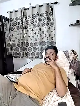 Snapshot of avi007p chatting on 13, 3, 2026 avi007p online show from 13, 3, 2026